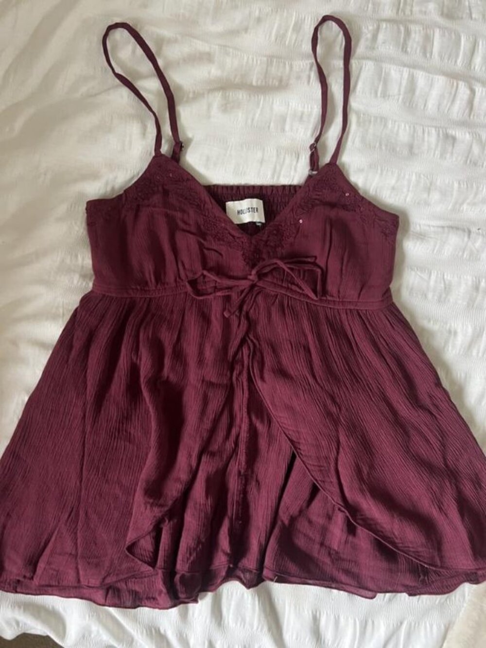 Hollister Crinkle Shine Flyaway Babydoll Top